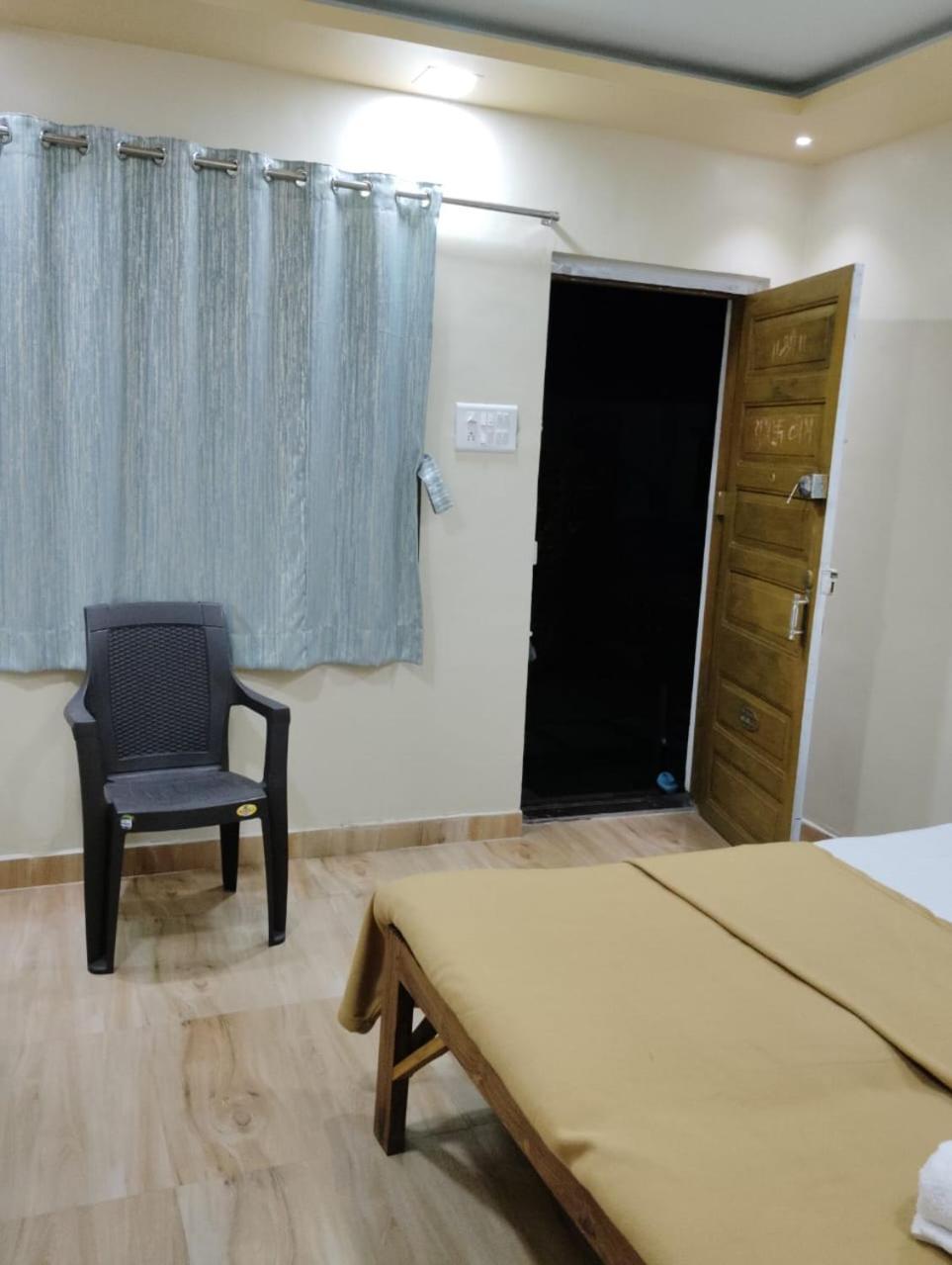 Hotel Mohor Retreat Alibag Zimmer foto